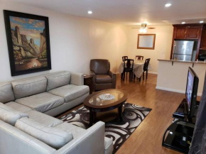 Beautiful Spacious 2 Bedroom, 2 Bathroom Condo